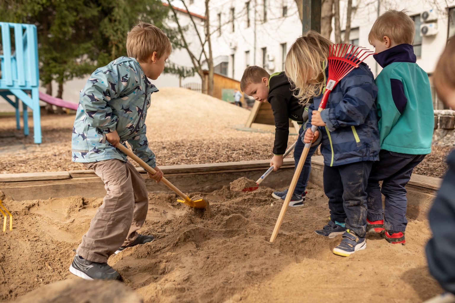 Individualni pristop k mlajšim otrokom